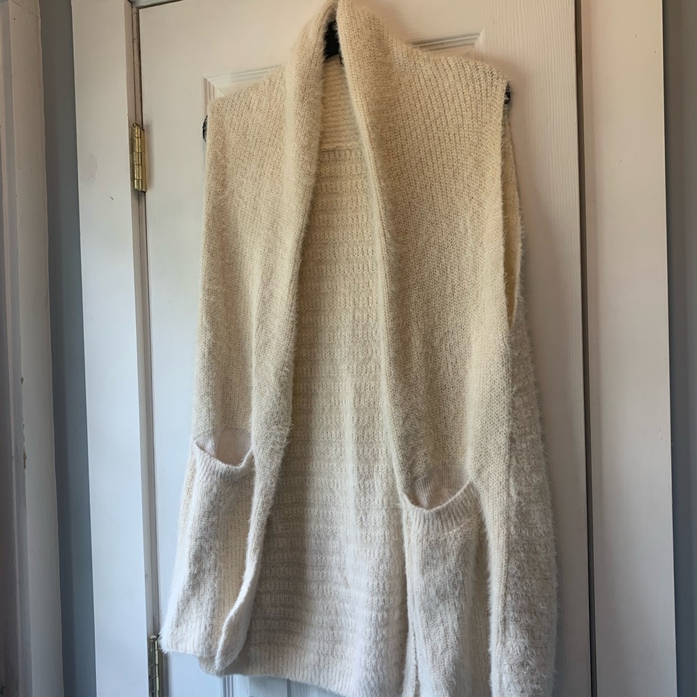 Sweater Vest